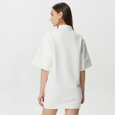  Lacoste Kadın Loose Fit Kısa Kollu Polo Yaka Beyaz Elbise