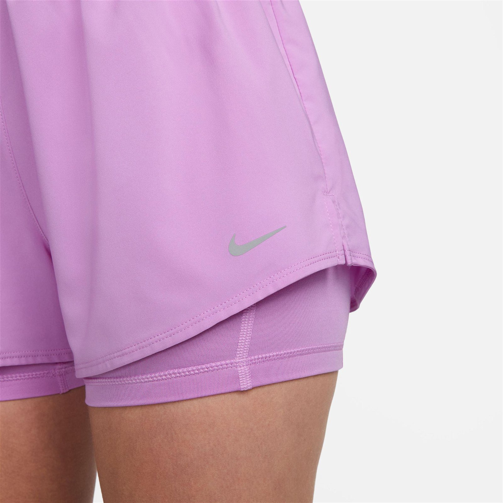 Nike One Dri-FIT High Rise 7 cm 2N1 Kadın Mor Şort