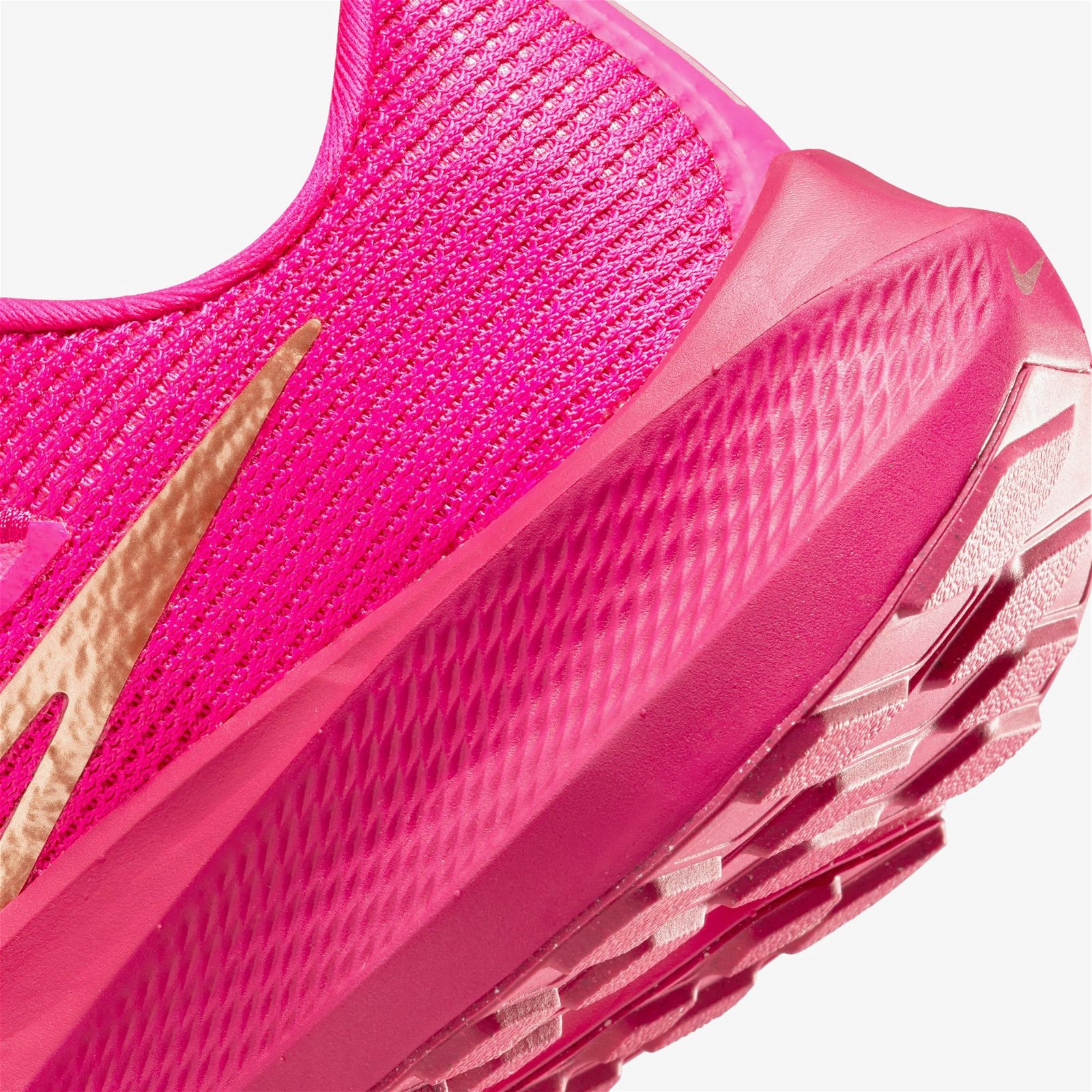 Nike Air Zoom Pegasus 40 Kadın Pembe Spor Ayakkabı