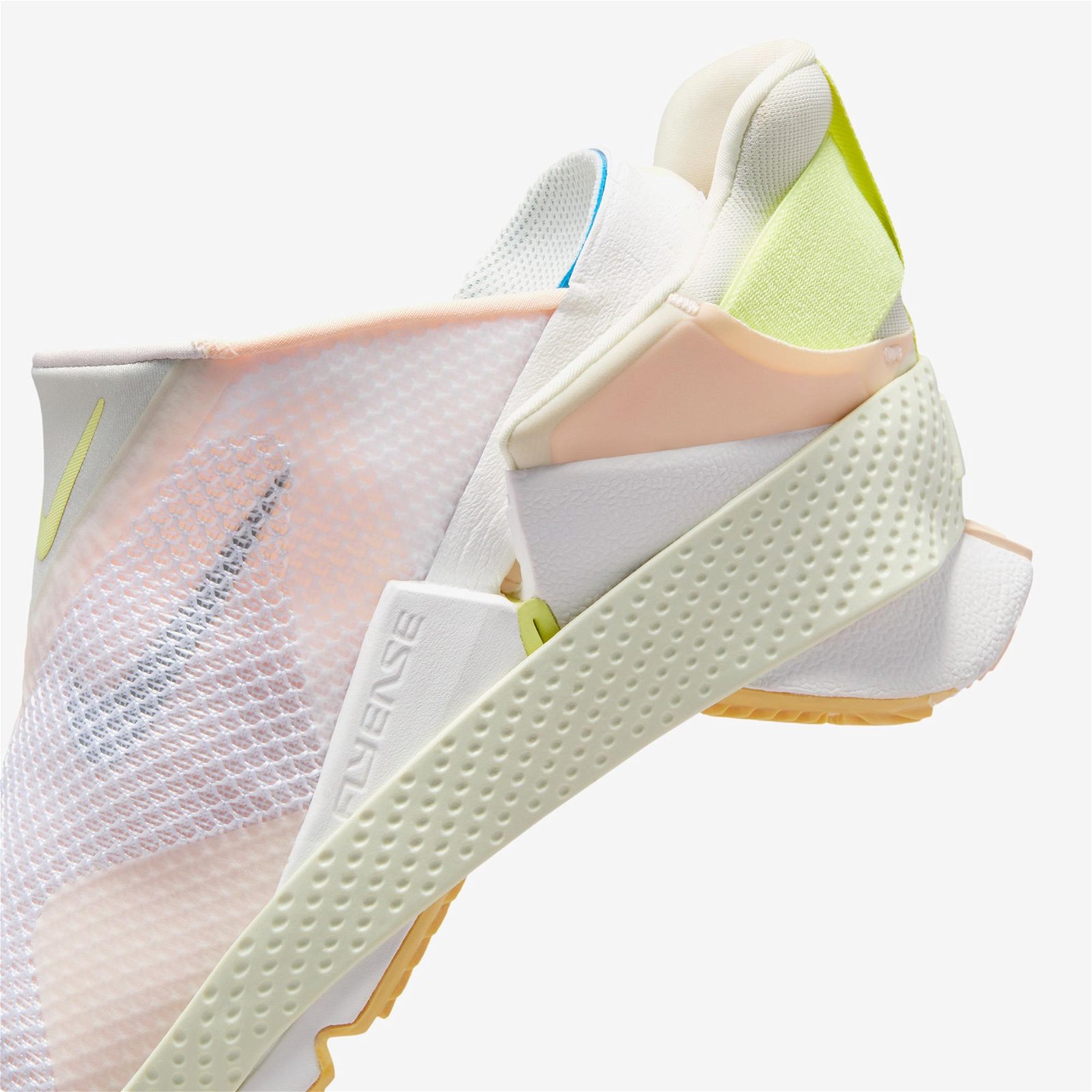 Nike Go FlyEase Kadın Renkli Spor Ayakkabı