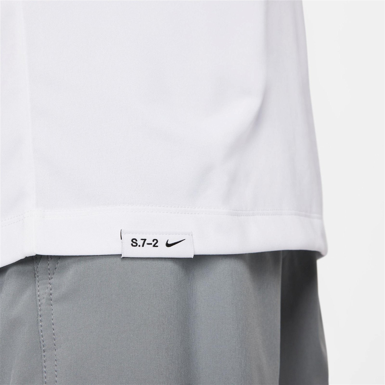 Nike Dri-FIT Erkek Beyaz T-Shirt