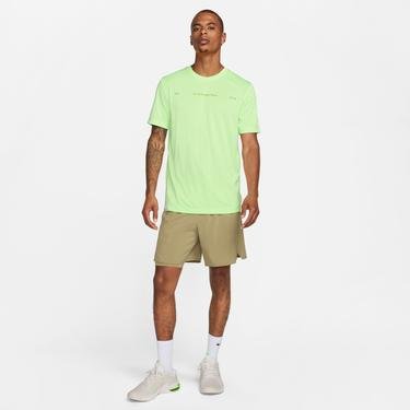  Nike Dri-FIT Erkek Yeşil T-Shirt