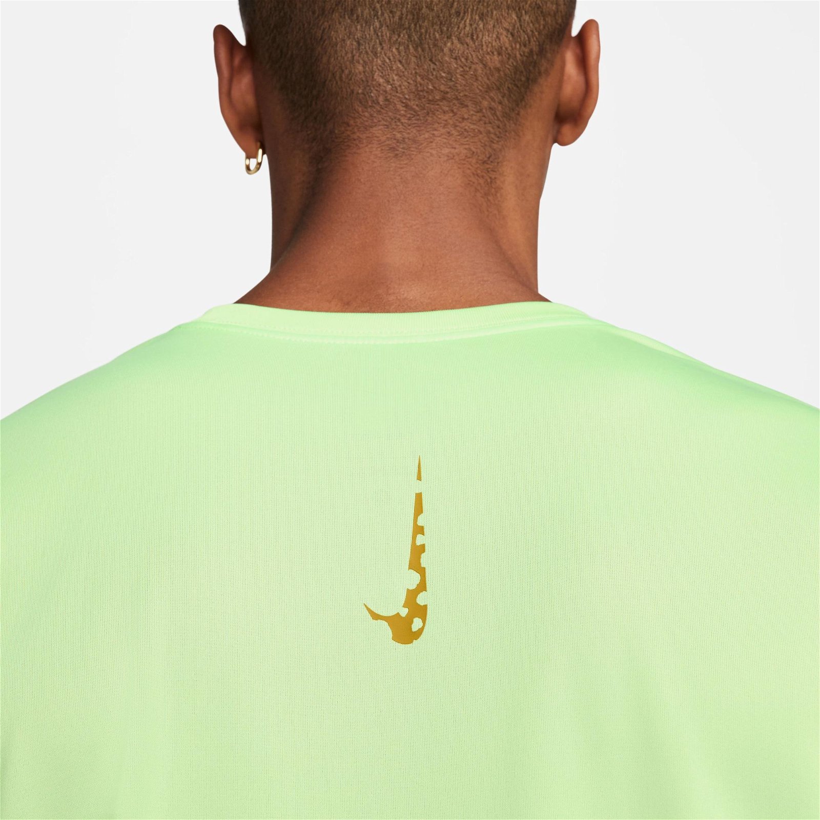 Nike Dri-FIT Erkek Yeşil T-Shirt