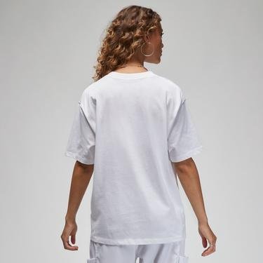 Jordan Essentials Core 23 Kadın Beyaz T-Shirt
