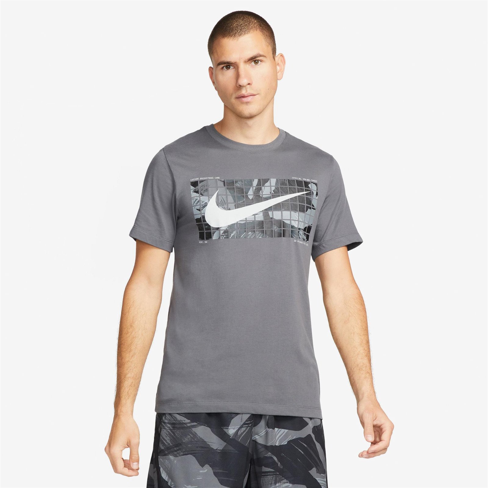 Nike Dri-FIT Camo Erkek Gri T-Shirt