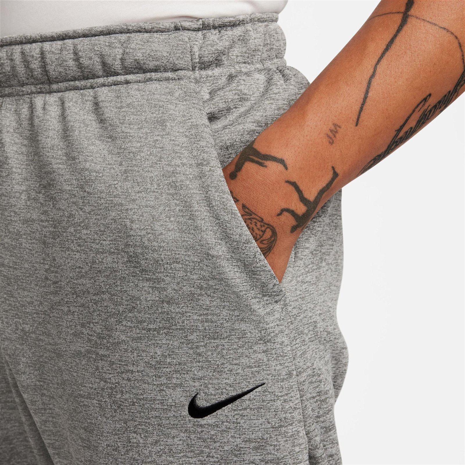Nike Therma-FIT Taper Erkek Gri Eşofman Altı
