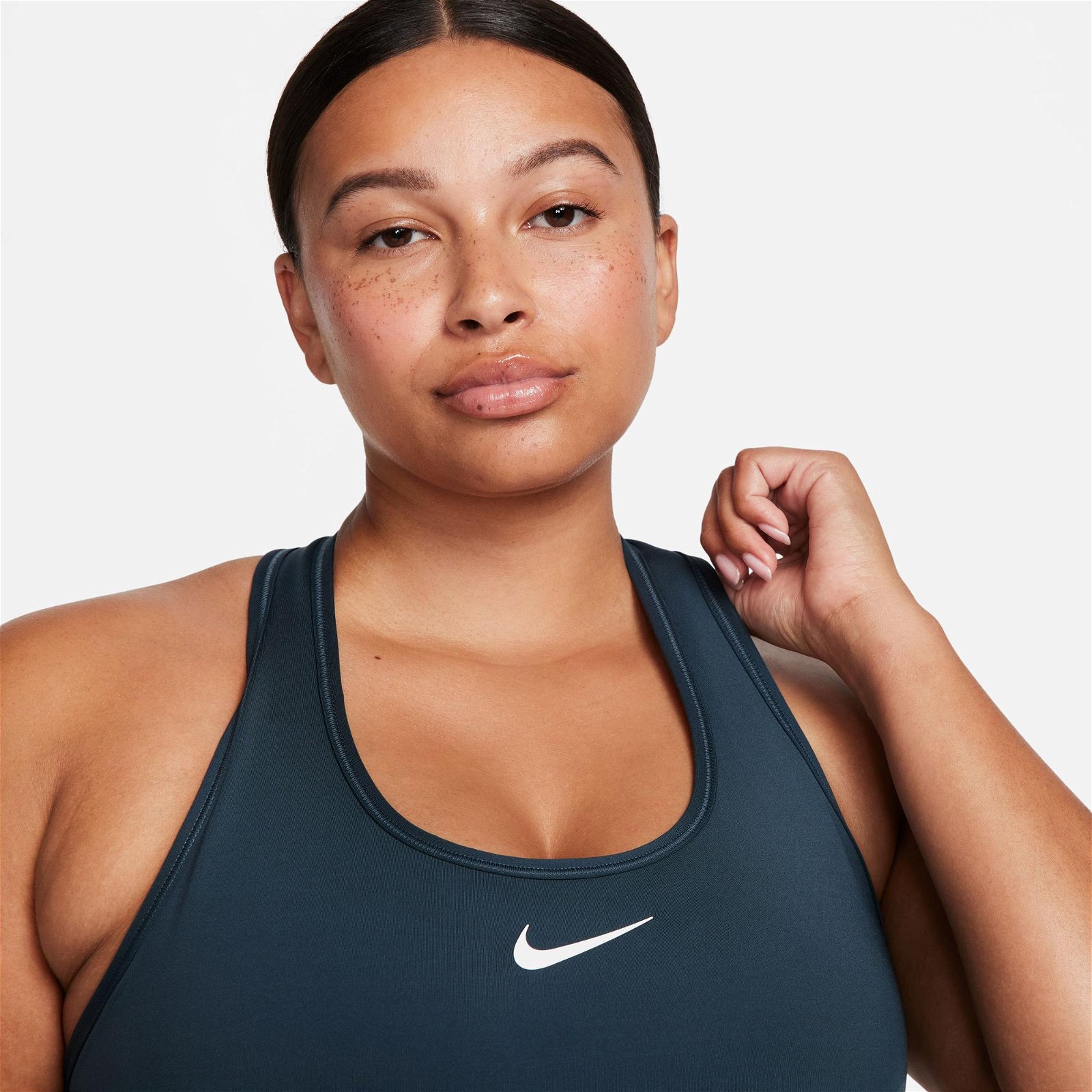 Nike Swoosh Medium Support Kadın Yeşil Bra