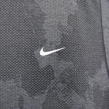  Nike Dri-FIT Axis Erkek Gri T-Shirt