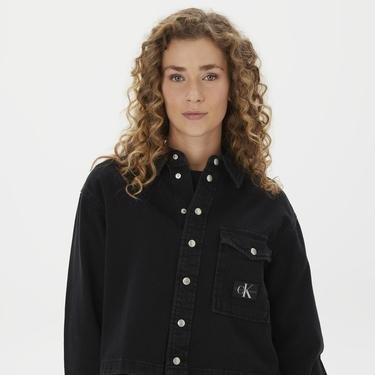 Calvin Klein Jeans Cropped Dad Denim Kadın Siyah T-Shirt