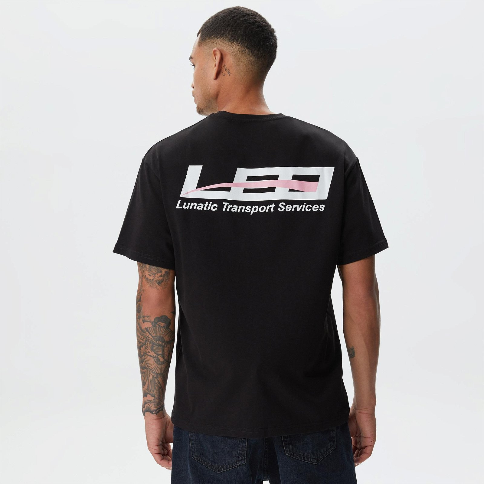 Leo Lunatic Transport Service Unisex Siyah T-Shirt