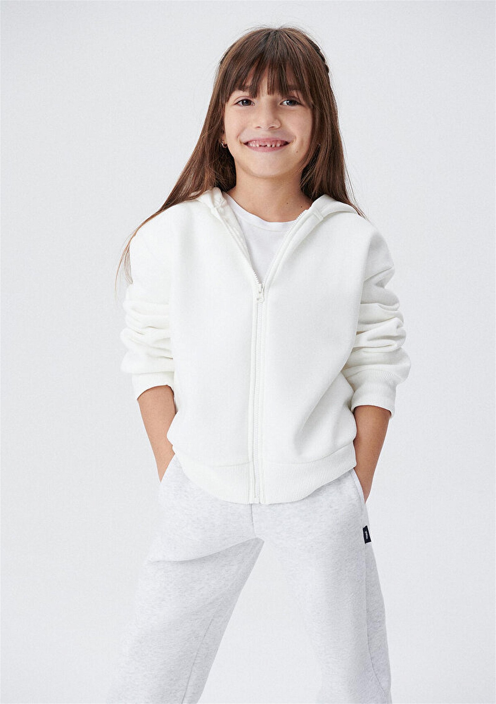 Mavi Kapüşonlu Beyaz Basic Sweatshirt 7S10002-70057