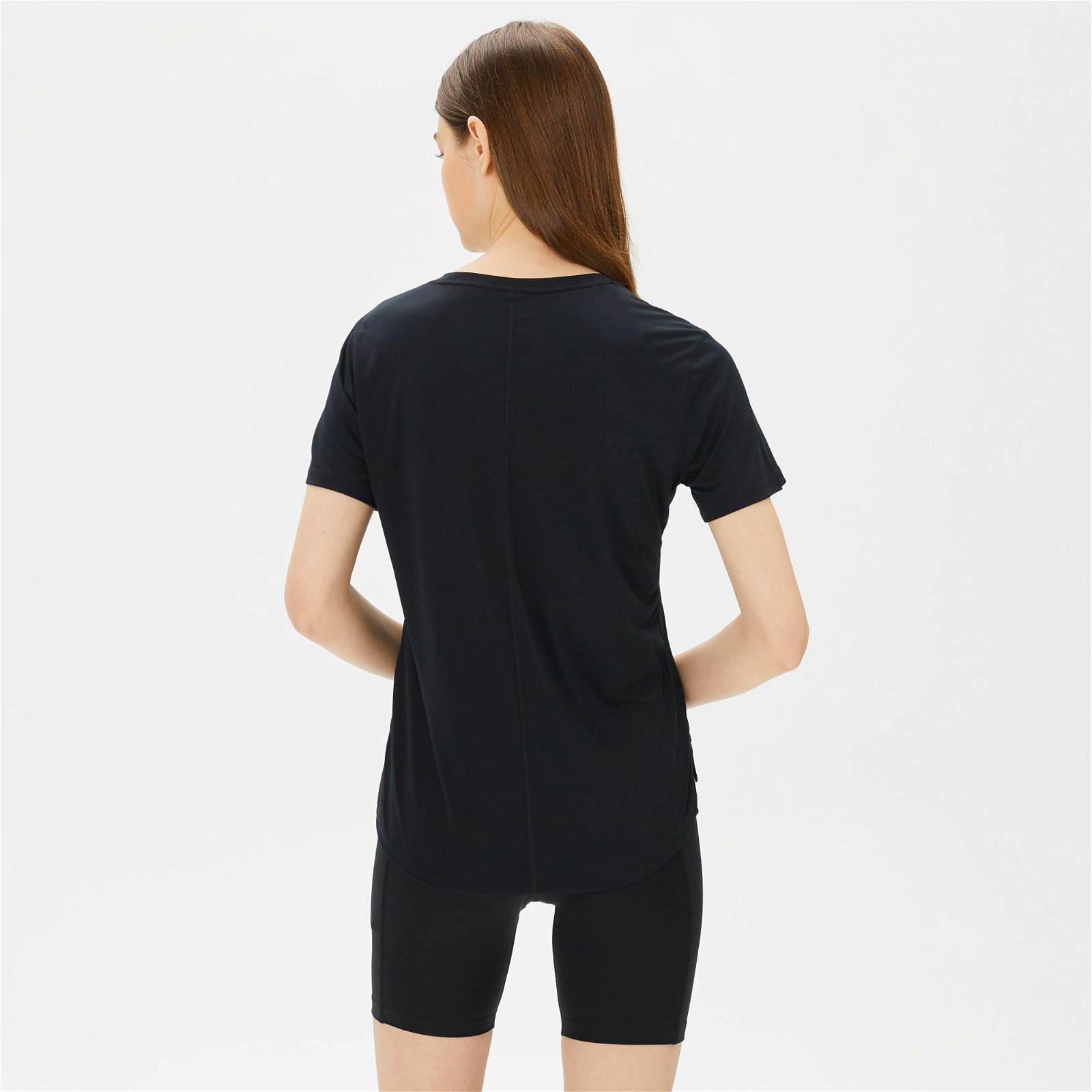 Nike Dri-FIT Swoosh Kadın Siyah T-Shirt