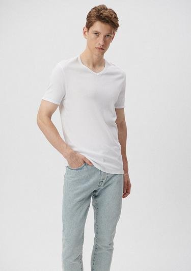  Mavi V Yaka Beyaz Basic Tişört Slim Fit / Dar Kesim 063748-620