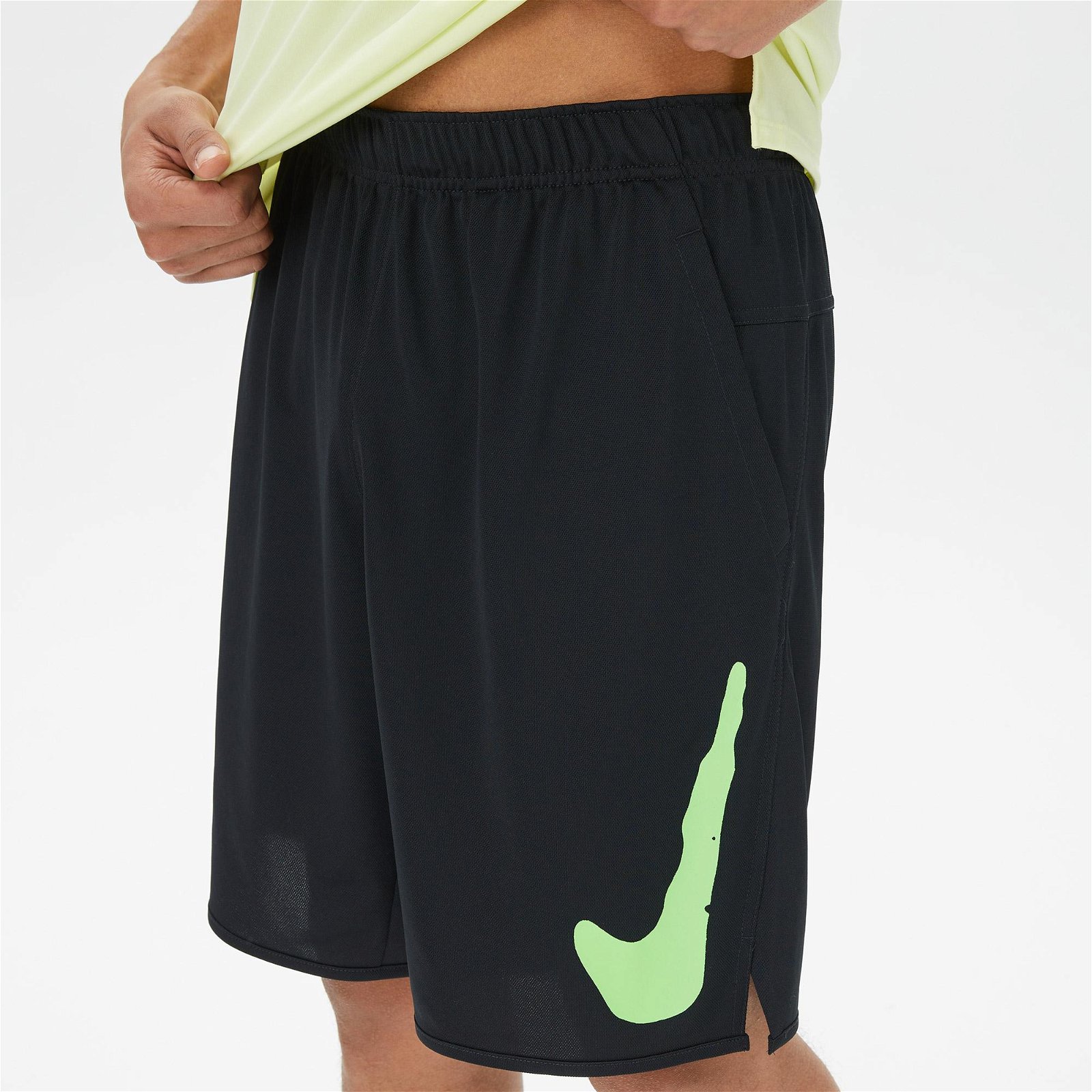 Nike Dri-FIT S72 Totality Knit Erkek Siyah Şort