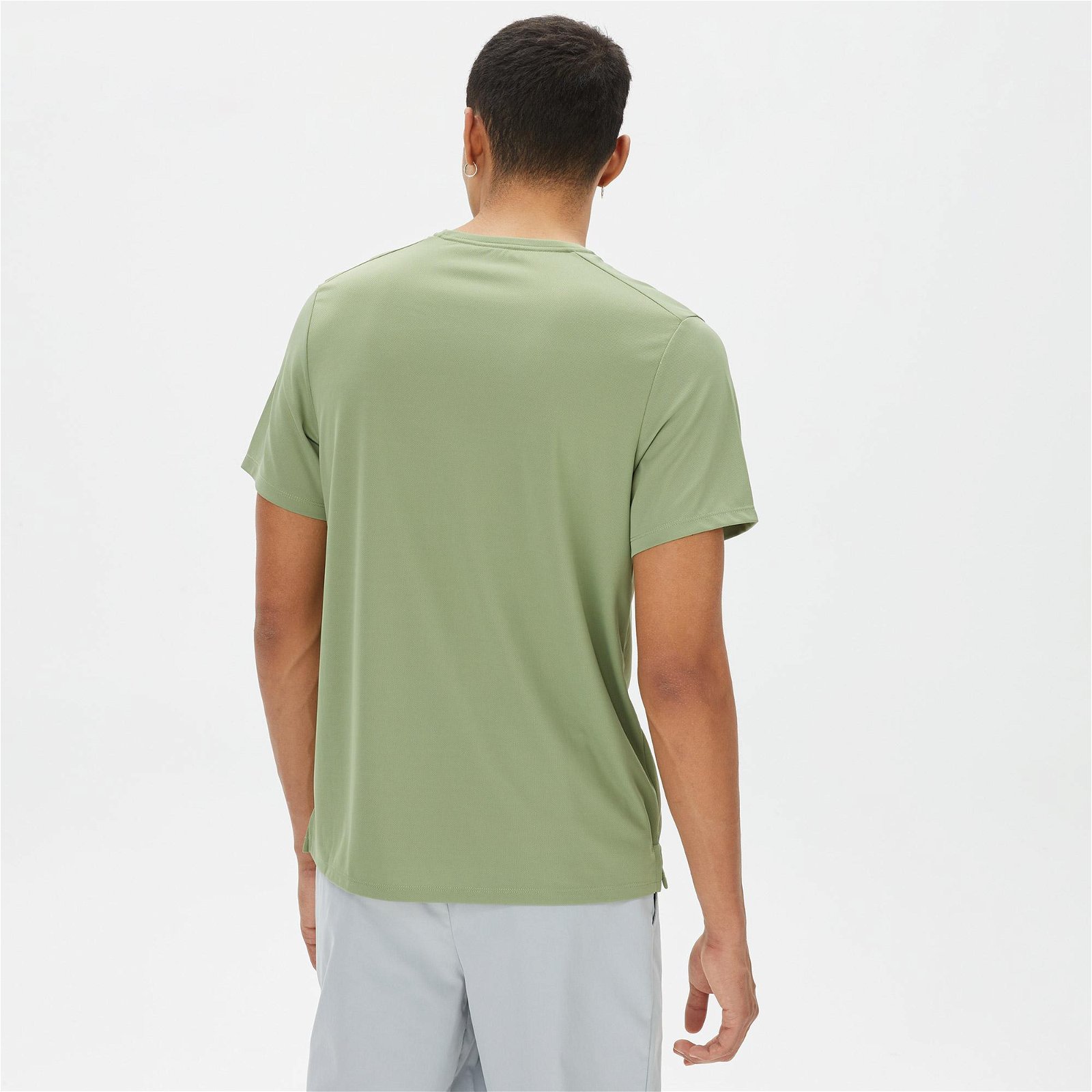 Nike Dri-FIT Miler Erkek Yeşil T-Shirt