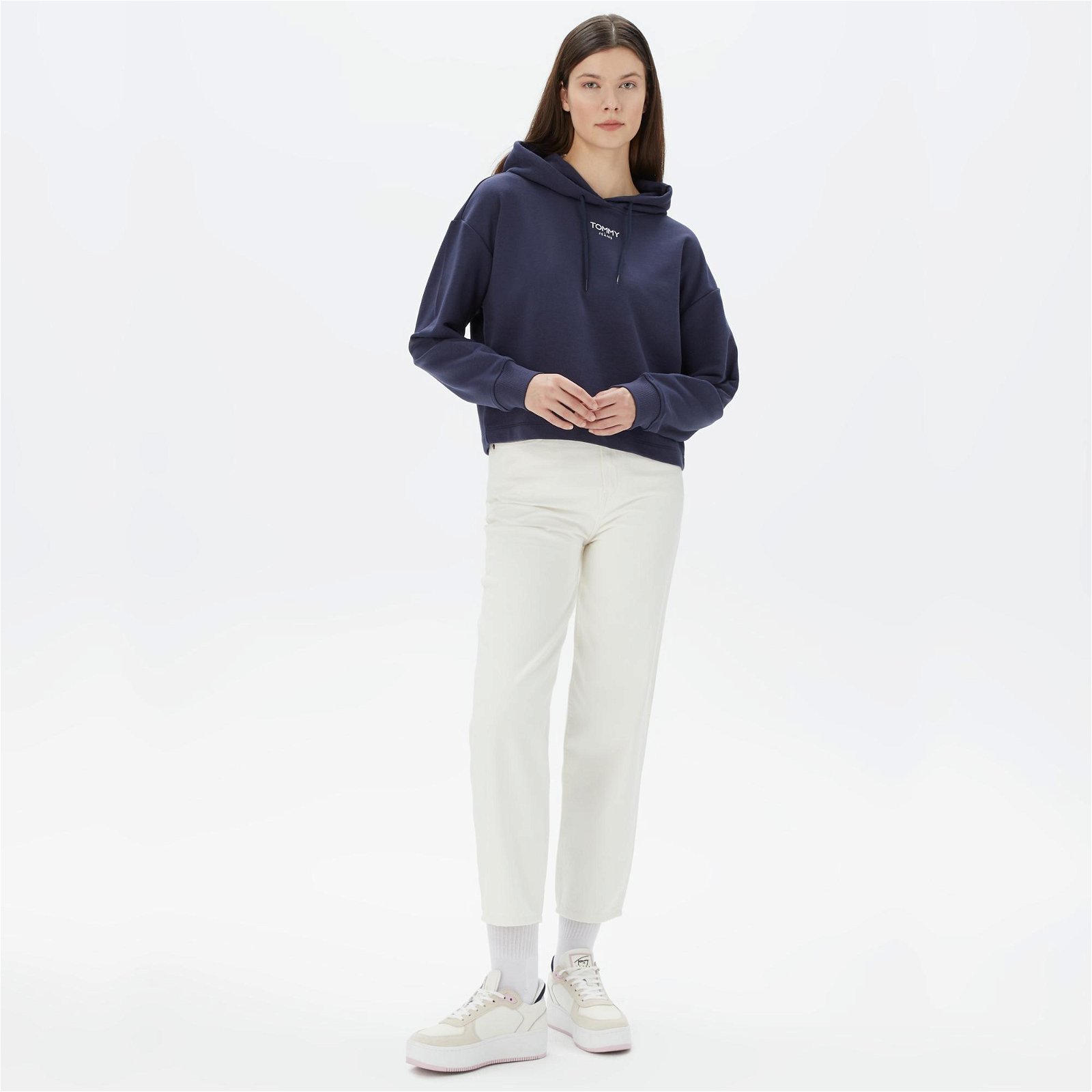 Tommy Jeans Relax Crop Essential Logo Hoodie Kadın Mavi Sweatshirt