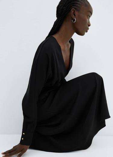  Mango Kadın Yırtmaçlı Çapraz Dekolteli Elbise Siyah