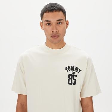  Tommy Jeans Remastered 985 Unisex Beyaz T-Shirt