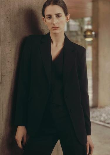  Mango Kadın Düz Kesim Kumaş Blazer Ceket Siyah