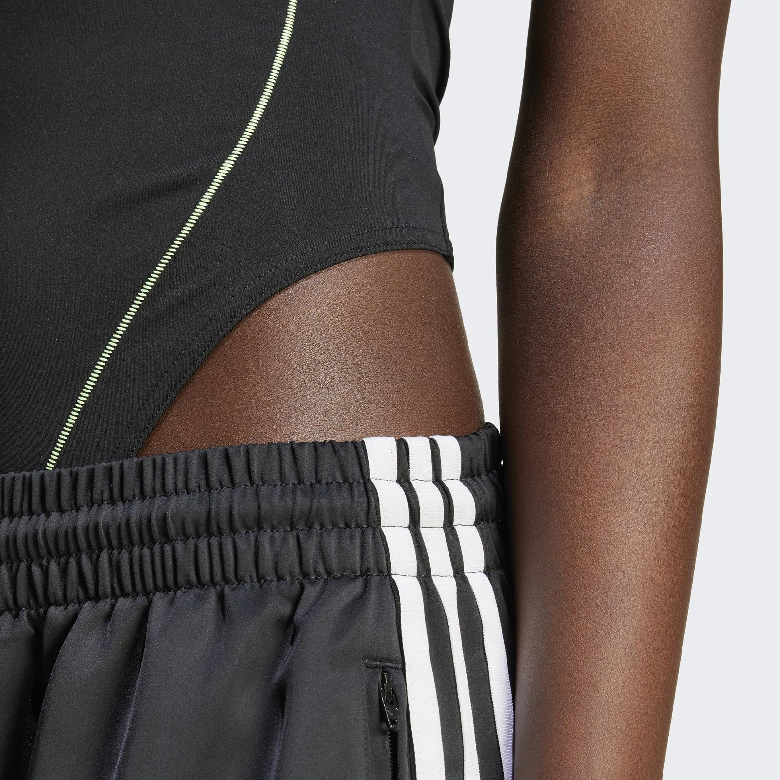 adidas Originals Fr Bodysuit Kadın Siyah Bodysuit