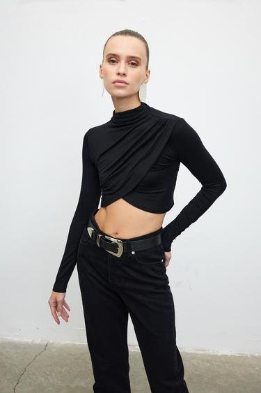  Vatkalı Kadın Anvelop Crop Bluz Siyah