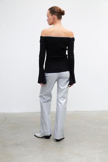  Vatkalı Kadın Off-The-Shoulder Triko Top Siyah