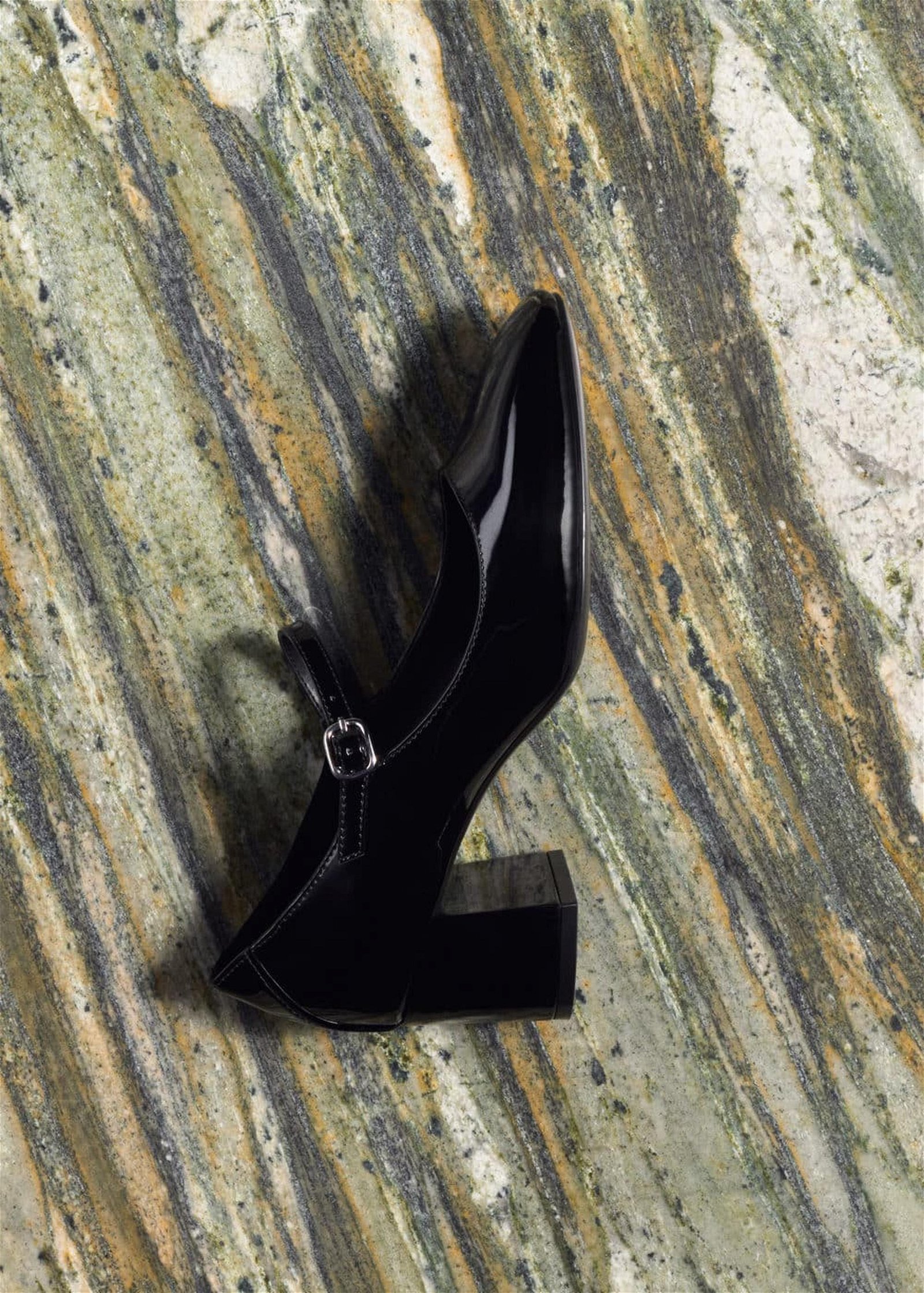 Mango Kadın Rugan Görünümlü Topuklu Ayakkabı Siyah