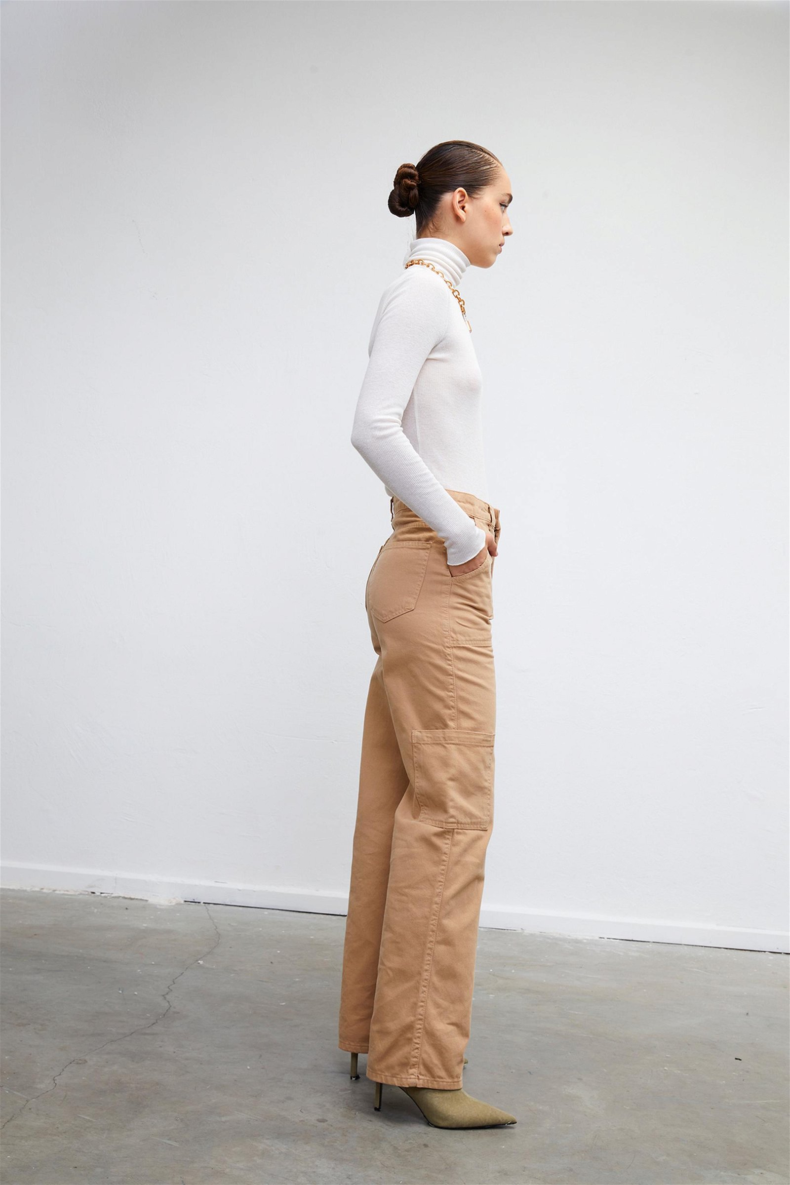 Vatkalı Kadın Straight Fit Kargo Pantolon - Limited Edition Kahverengi