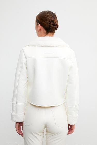  Vatkalı Kadın Relaxed Fit Suni Deri Ceket Beyaz