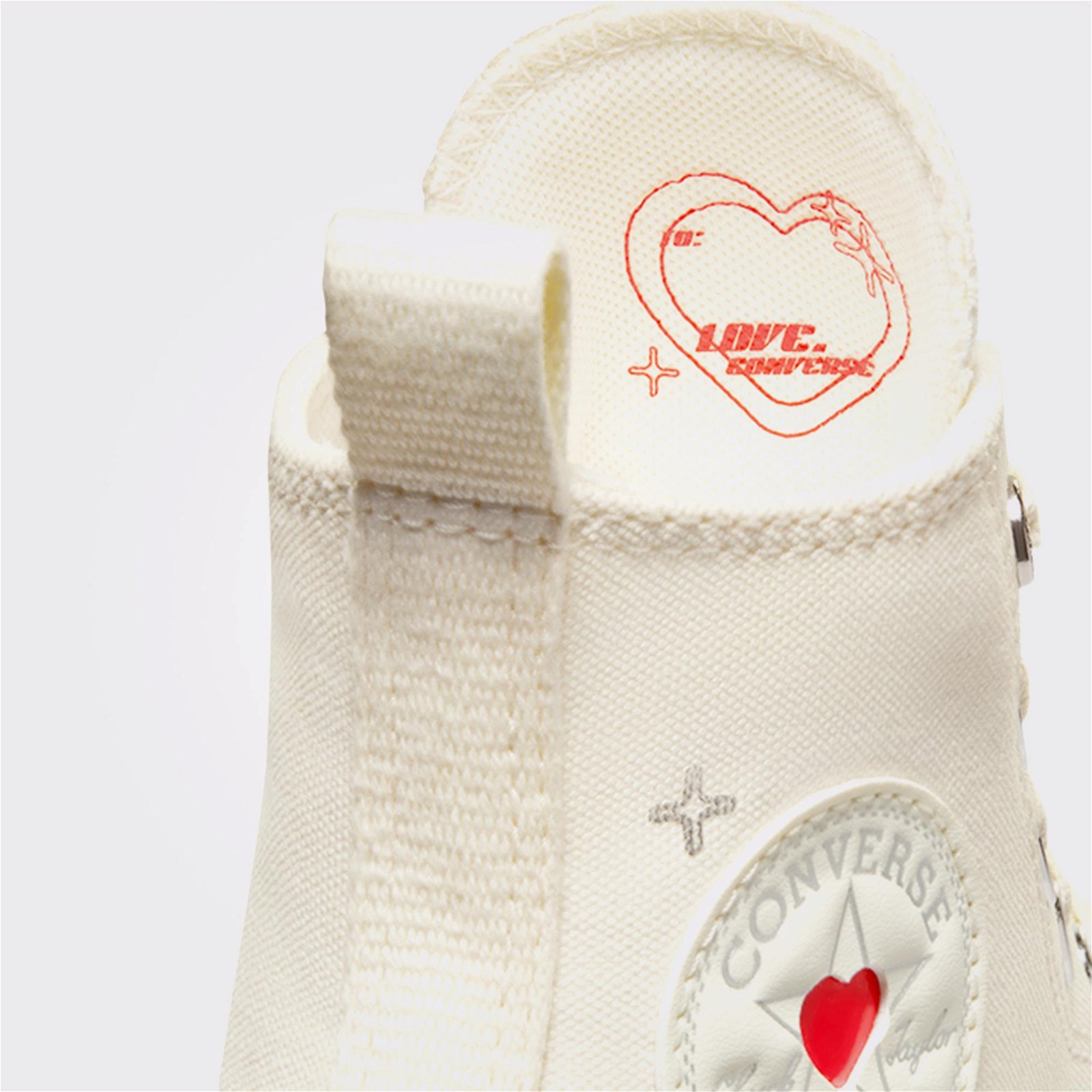 Converse Run Star Hike Platform Y2K Heart Kadın Krem Sneaker