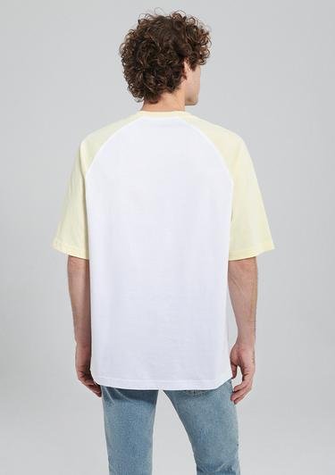  Mavi Blok Renkli Beyaz Tişört Loose Fit / Bol Rahat Kesim 0611941-620