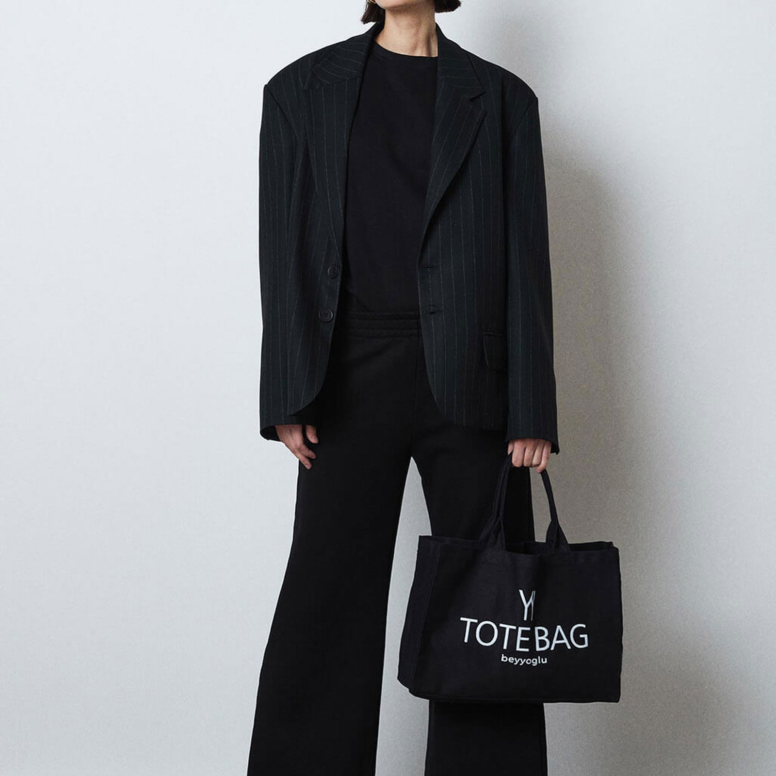 Yy Tote Bag