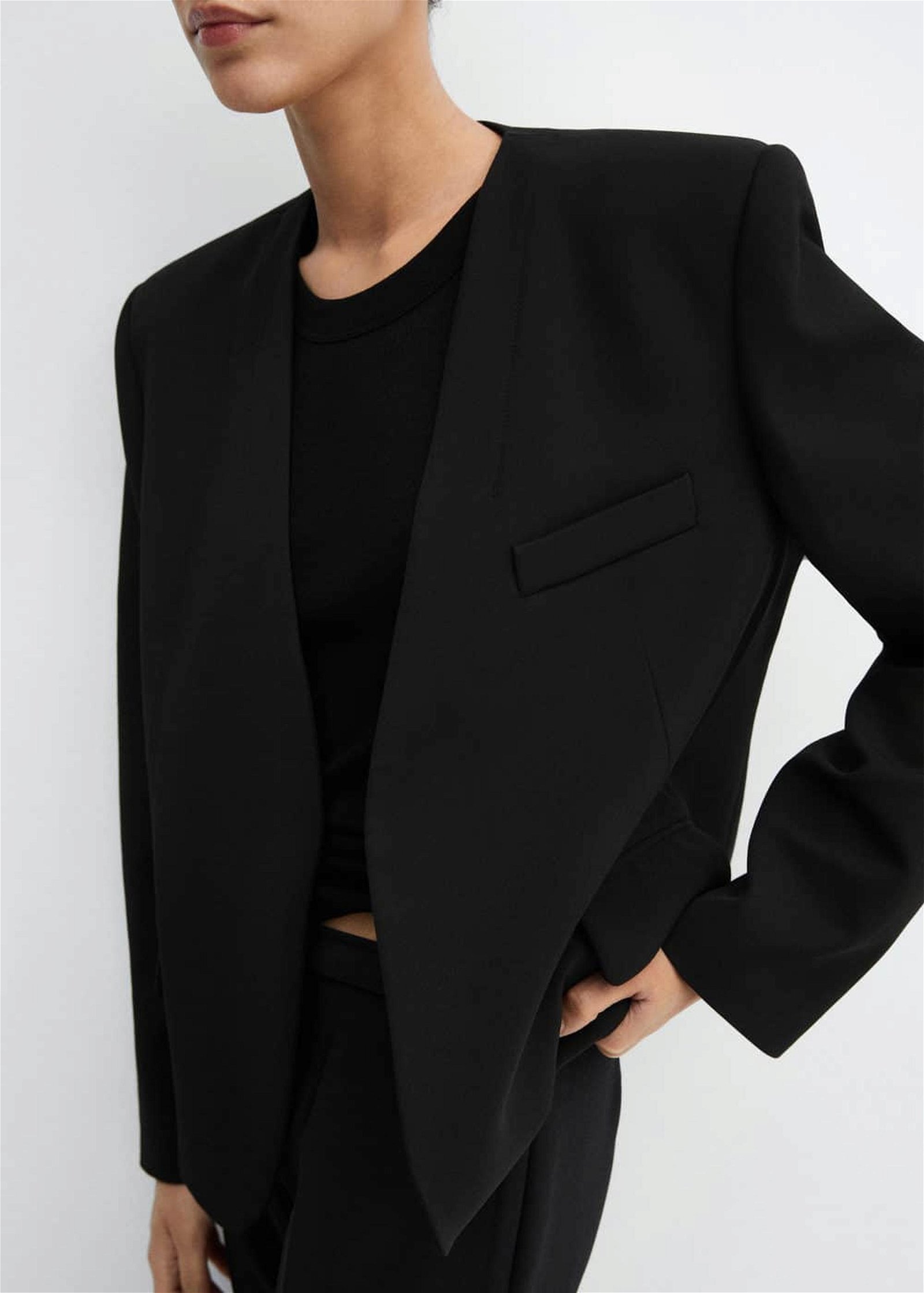 Mango Kadın Vatkalı Blazer Ceket Siyah