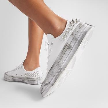  Converse Chuck 70 Studded Kadın Beyaz Sneaker