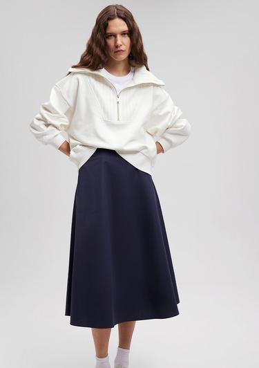  Mavi Yarı Fermuarlı Beyaz Sweatshirt 1S10076-70057