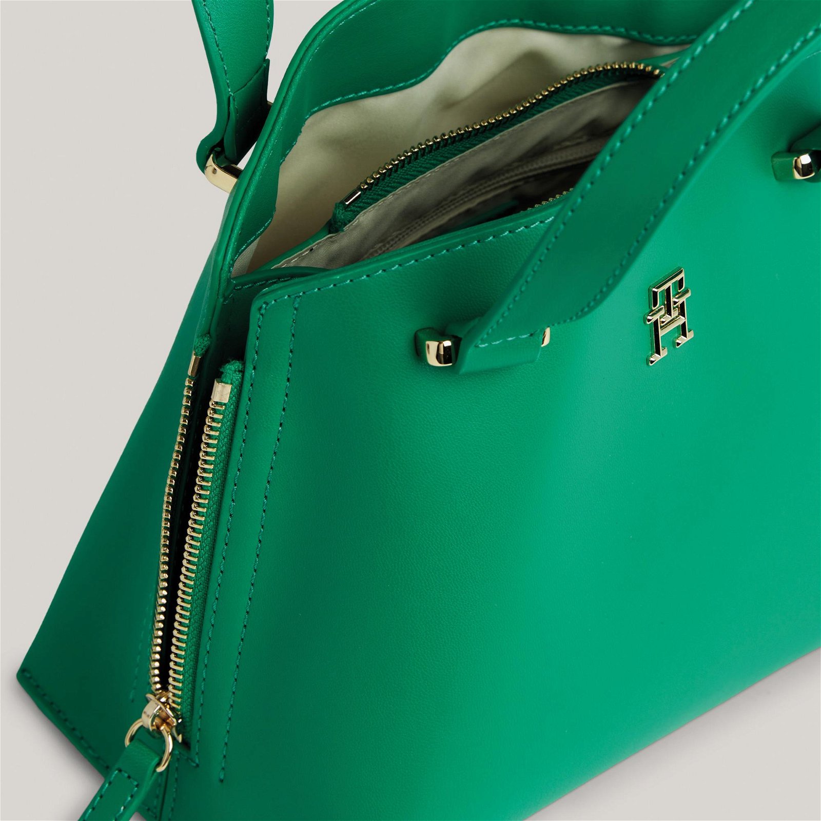 Tommy Hilfiger Modern Mini Kadın Yeşil El Çantası