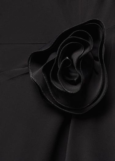  Mango Kadın Maksi Çiçekli Asimetrik Elbise Siyah