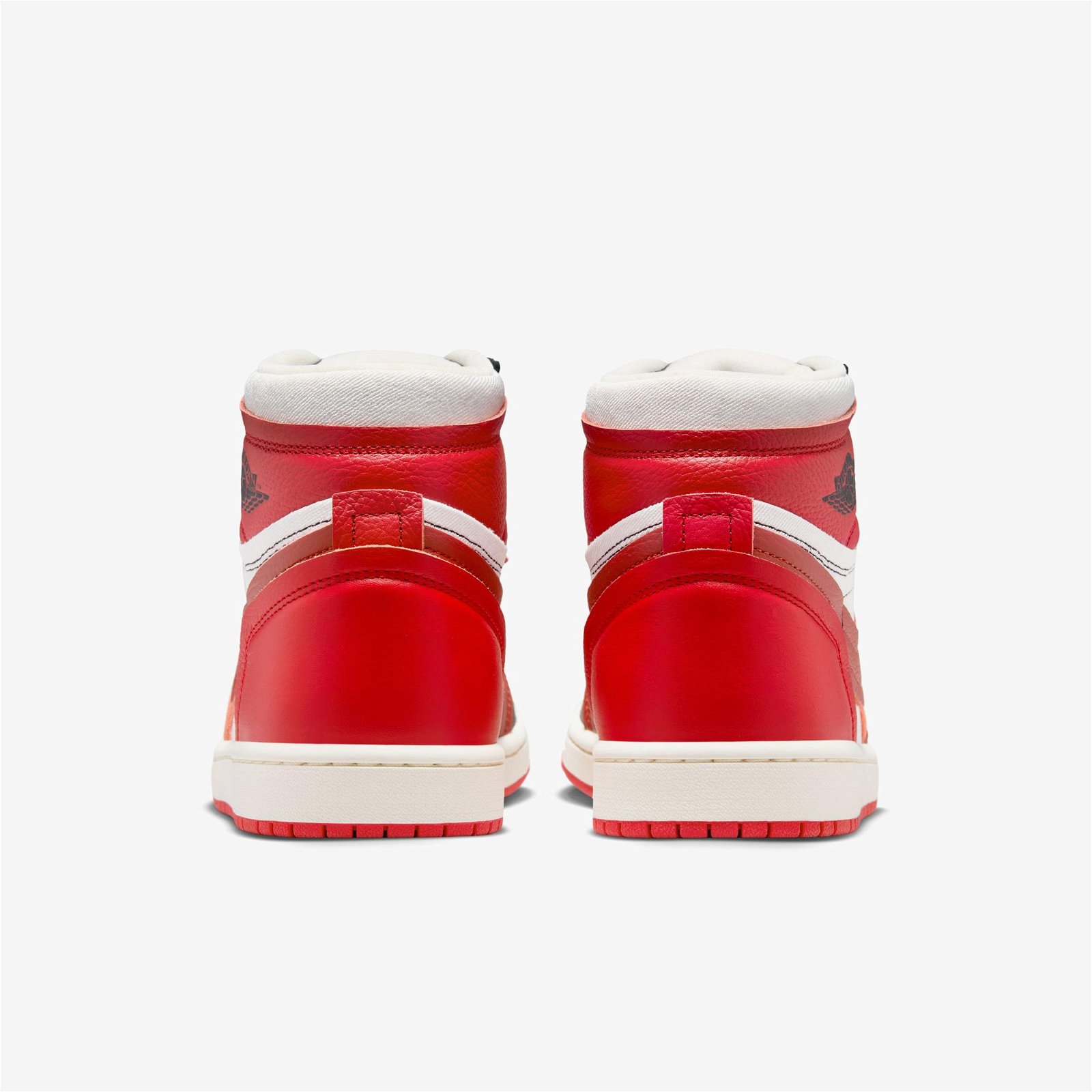 Jordan Air 1 High Kadın Kırmızı Spor Ayakkabı
