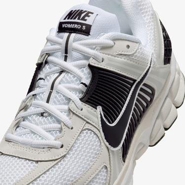  Nike Zoom Vomero 5 Erkek Beyaz Spor Ayakkabı