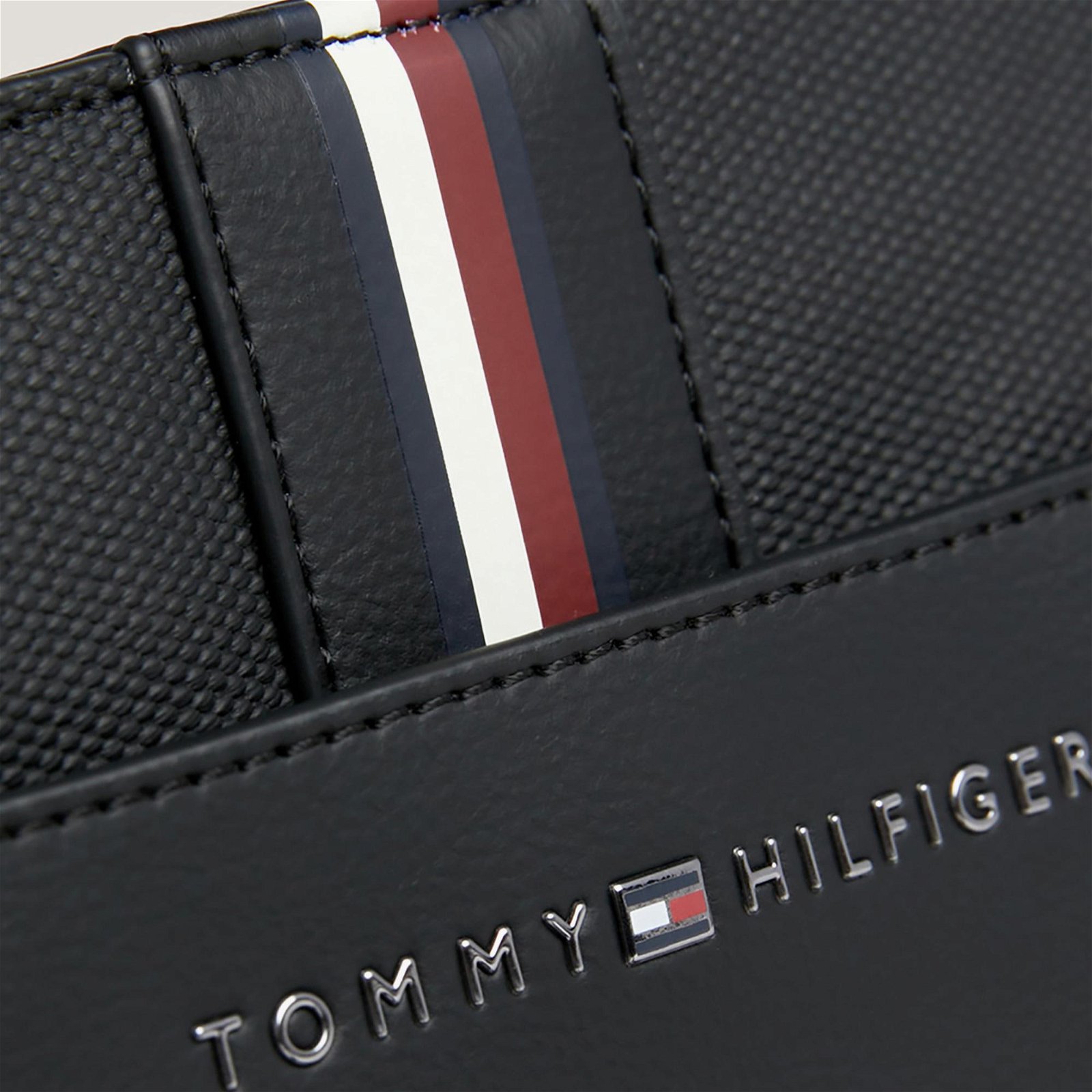 Tommy Hilfiger Corporate Mini Erkek Siyah Omuz Çantası