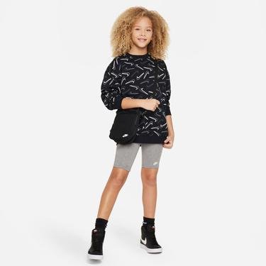  Nike Club Fleece Oversized Çocuk Siyah Sweatshirt