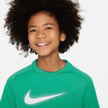  Nike Dri-Fit Multi Top Çocuk Yeşil T-Shirt