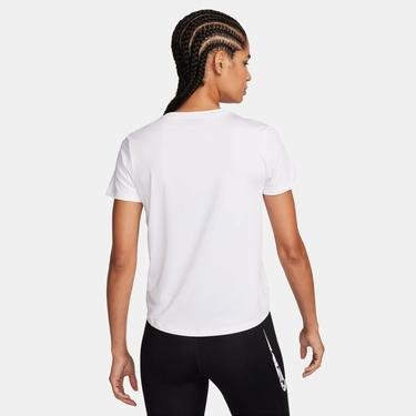  Nike One Swoosh Dri-Fit Kadın Beyaz T-Shirt