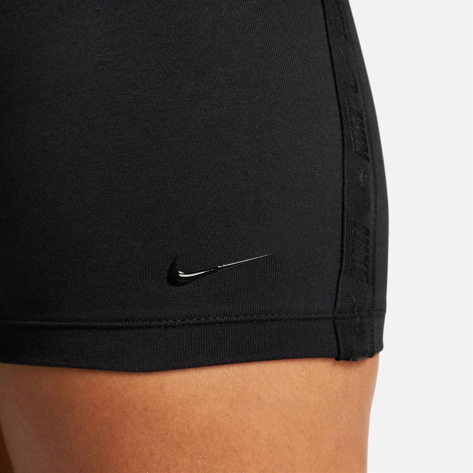Nike Sportswear Tape Shade Kadın Siyah Tulum