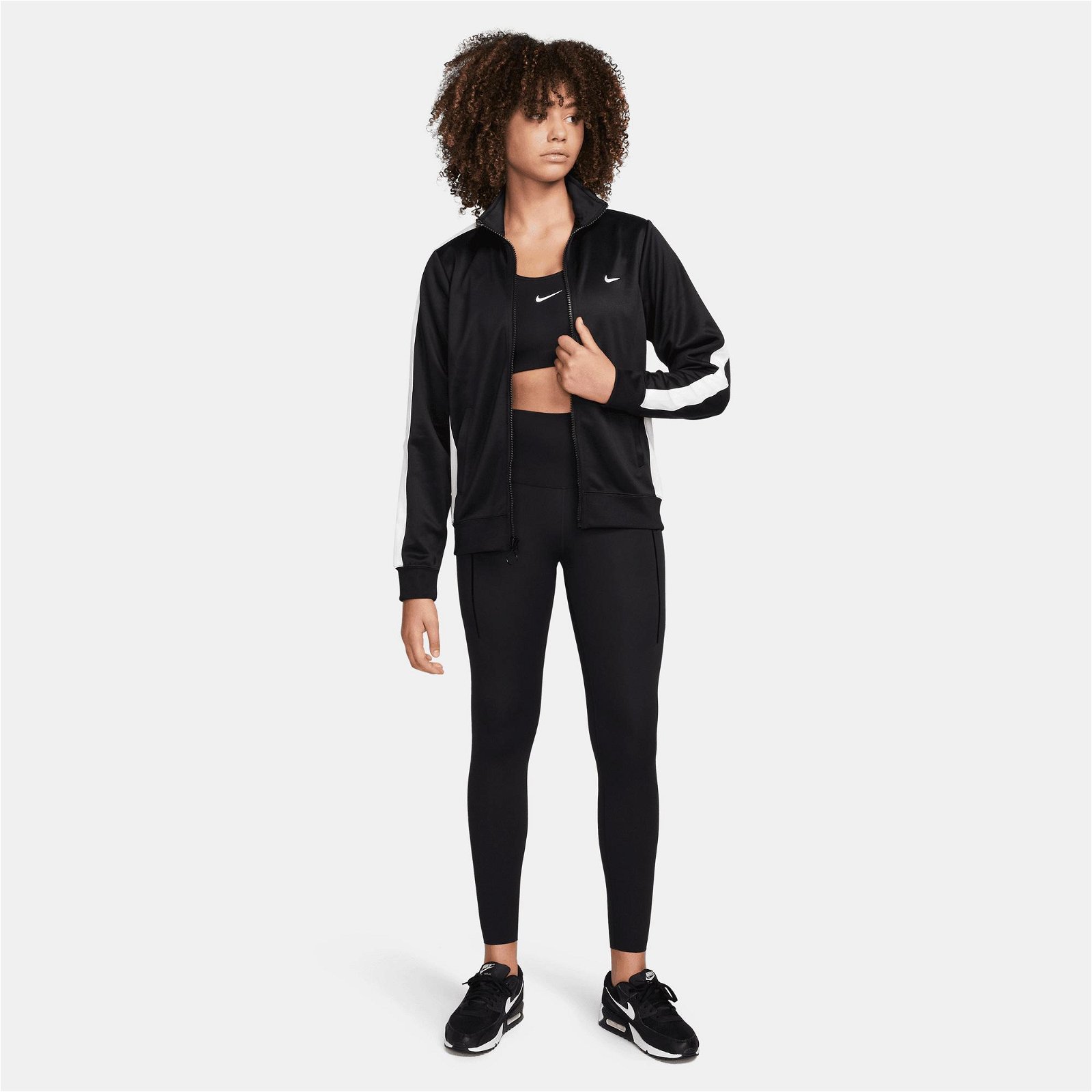 Nike Sportswear Kadın Siyah Uzun Kollu T-Shirt