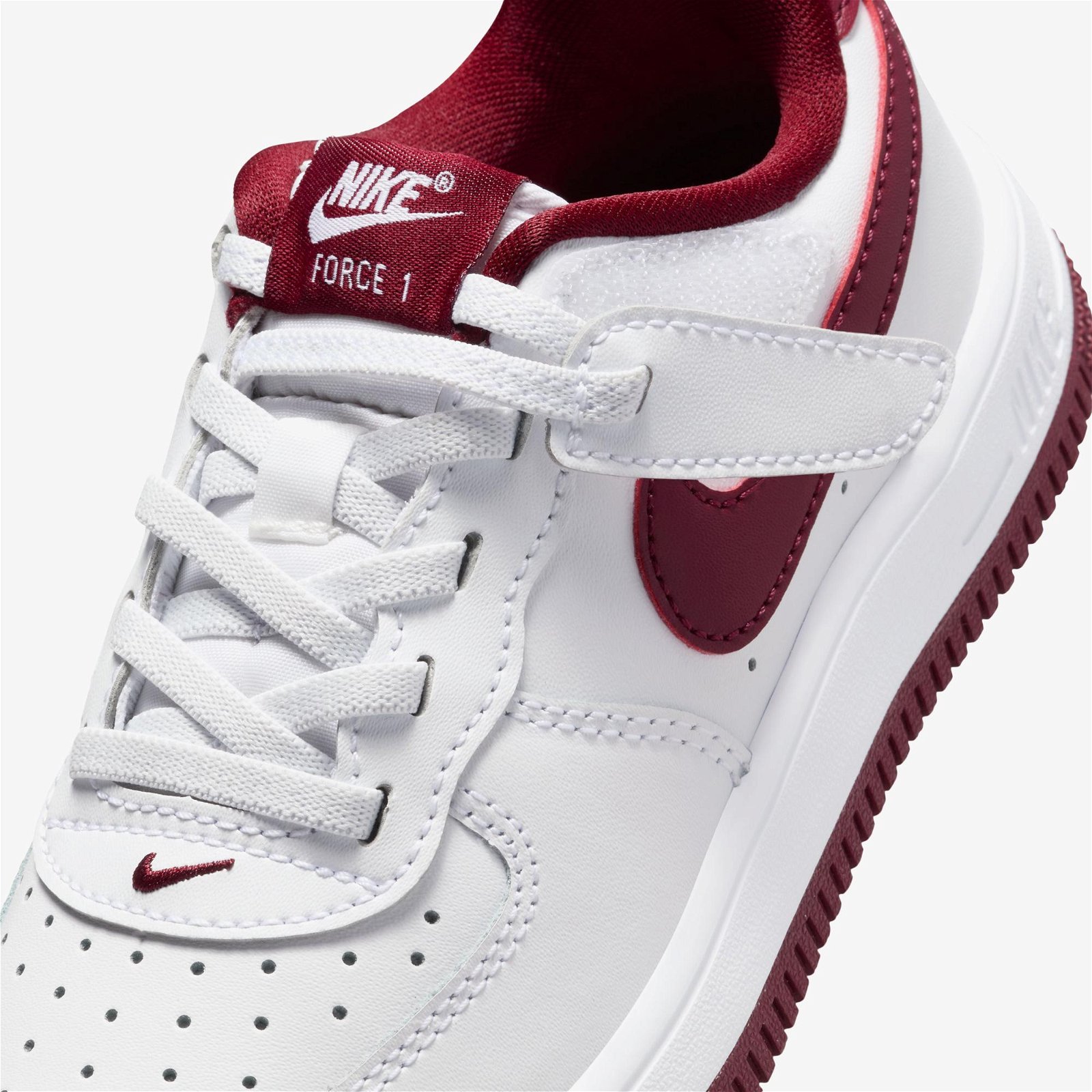 Nike Air Force 1 Low EasyOn Genç Beyaz Spor Ayakkabı