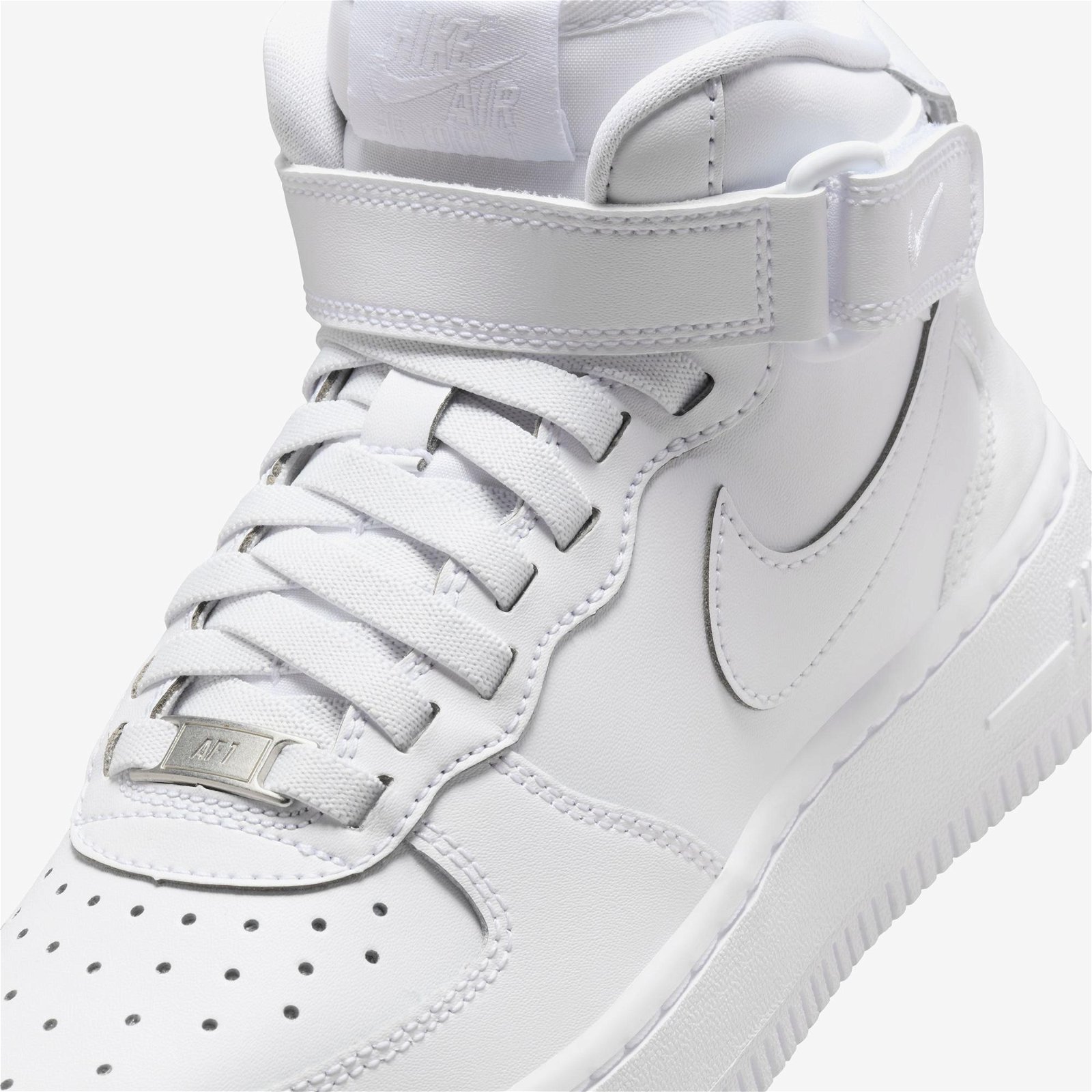 Nike Air Force 1 Mid EasyOn Genç Beyaz Spor Ayakkabı