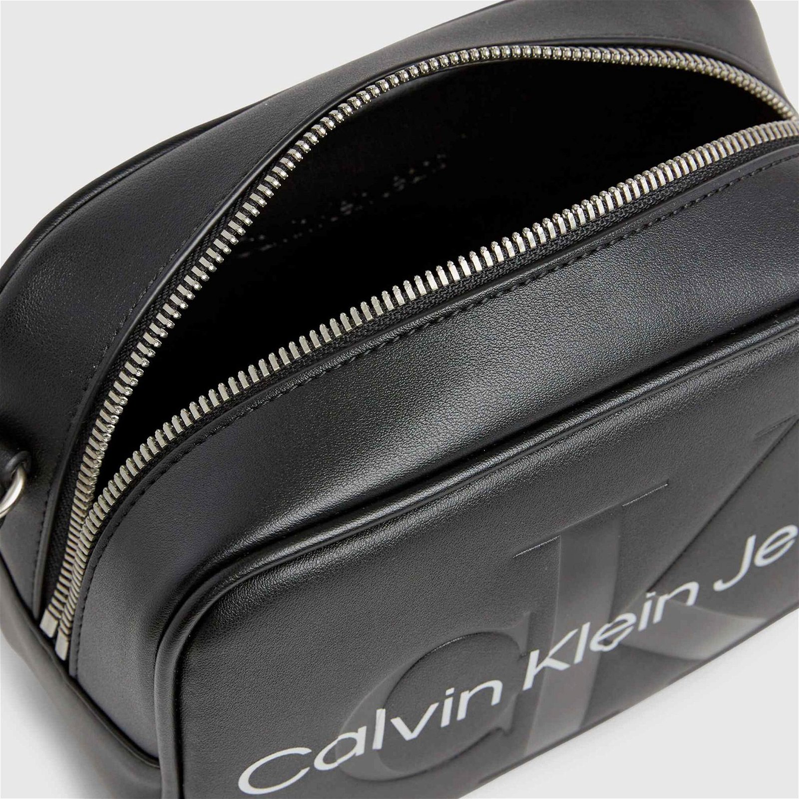 Calvin Klein Jeans Sculpted New Kadın Siyah Omuz Çantası