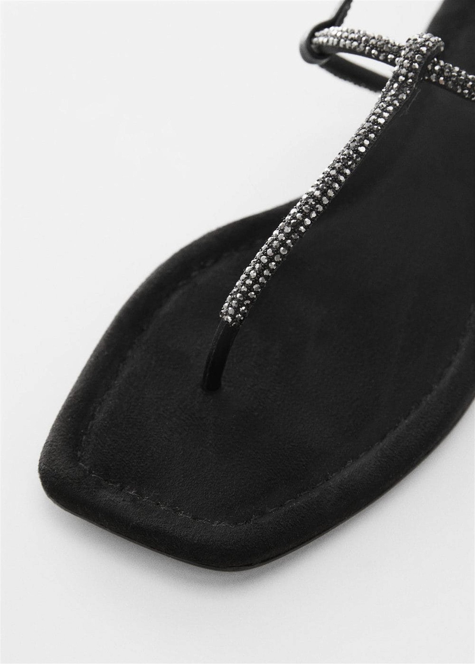 Mango Kadın Bantlı Taş Işlemeli Sandalet Siyah
