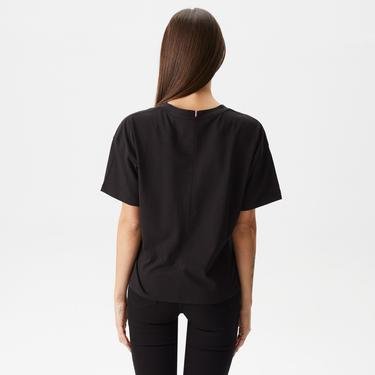  Tommy Hilfiger Essential Mini Relaxed Kadın Siyah T-Shirt